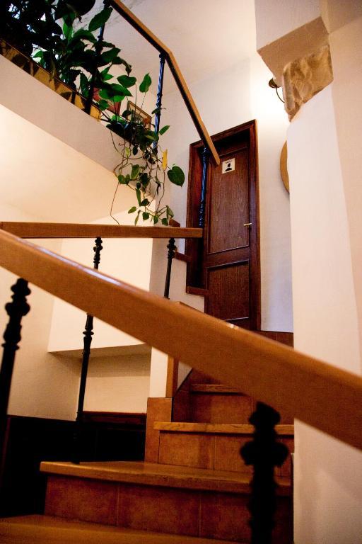 Hotel U Zlateho Jelena Prague Ngoại thất bức ảnh